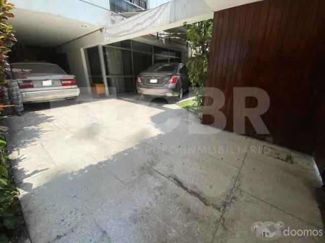VENTA CASA EN MIRAFLORES — foto 12