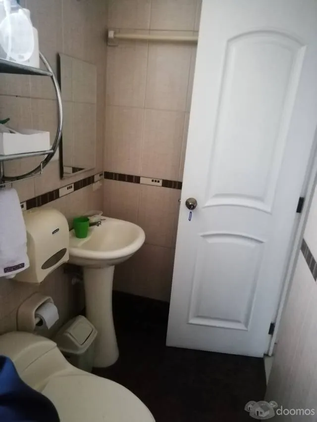 Alquilo departamento mediano para familia joven - 1