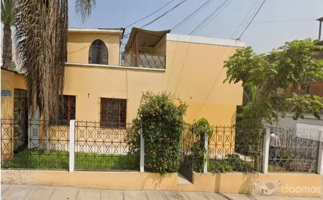 ALQUILO CASA GRANDE A DOS CUADRAS DEL PARQUE CENTRAL — foto 2