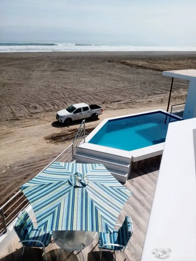 VENTA DE MODERNA Y ENCANTADORA CASA DE PLAYA EN SAMUEL PASTOR, CAMANÁ,AREQUIPA — foto 2