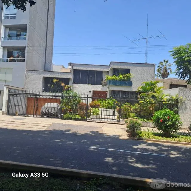 Venta Casa Corpac - 1