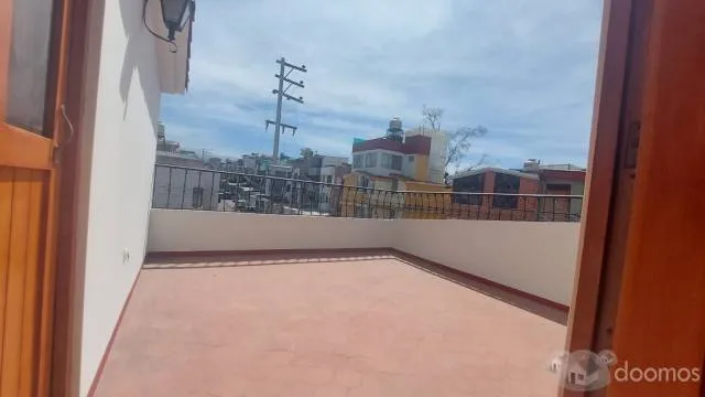 Casa en Venta Urb. Francisco Mostajo — foto 8