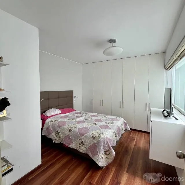 Venta de Departamento en Miraflores – Calle Bolívar — foto 2