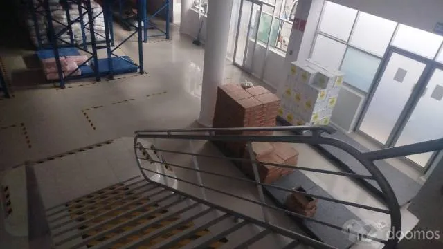 ¡LOCAL EN ALQUILER – 700 m² FUNCIONALES EN HUANCAYO! - 2