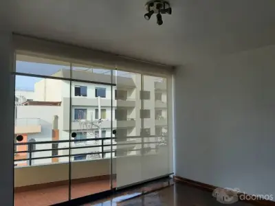 Alquilo Atractivo Apartamento En Zona Residencial De Surco (av. Caminos Del Inca)