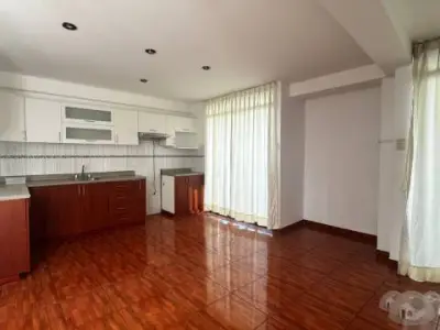 ALQUILER DE DUPLEX CON TERRAZA