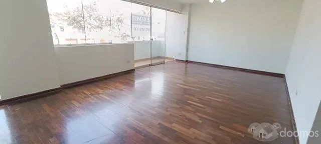 DEPARTAMENTO EN PISO 2 A MEDIA CDRA ESTACION METROPOLITANO MATELLINI — foto 3