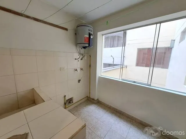 DEPARTAMENTO EN PISO 2 A MEDIA CDRA ESTACION METROPOLITANO MATELLINI — foto 10