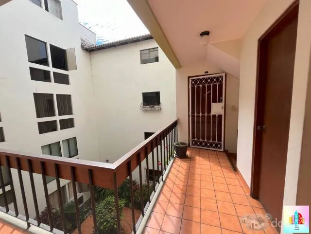 REMATO DEPARTAMENTO EN EXCLUSIVA ZONA DE MIRAFLORES — foto 3