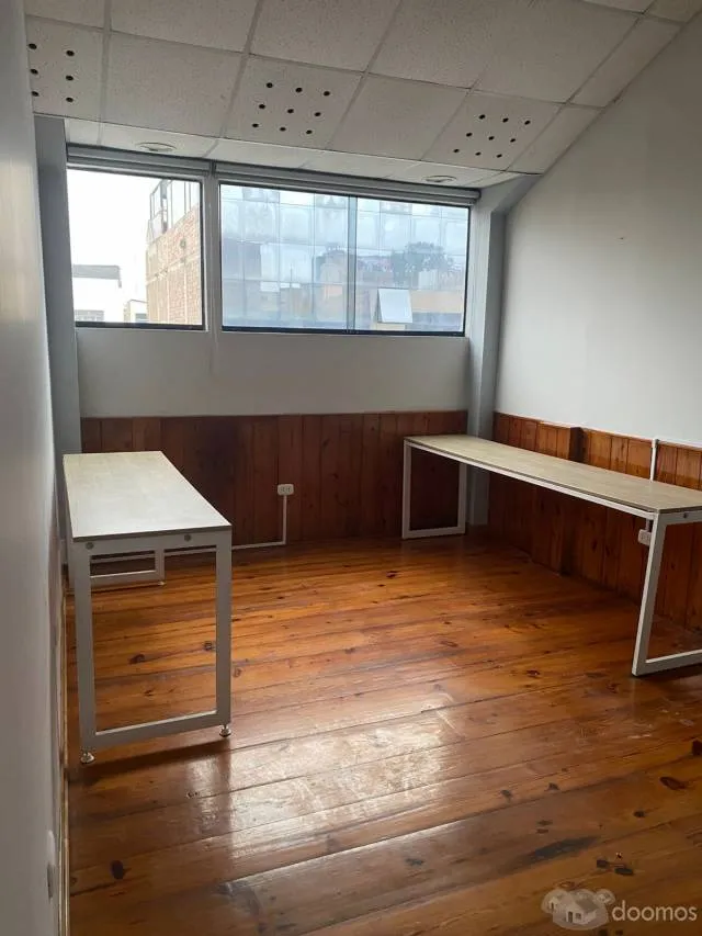 SE ALQUILAN OFICINAS EN URB LAS QUINTANAS. - 3