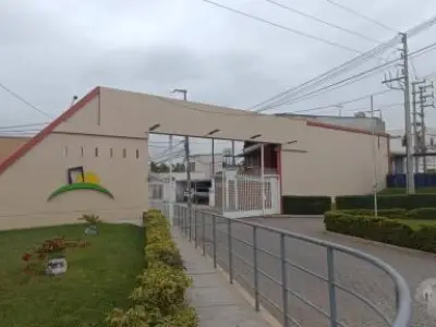 VENTA DE CASA EN CHICLAYO