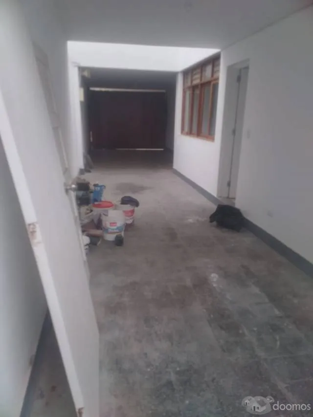 HERMOSA Y BIEN DISTRIBUIDA CASA EN SAN ISIDRO-CÓRPAC. — foto 6