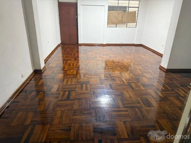 VENTA DEPARTAMENTO PRIMER PISO JESUS MARIA — foto 3