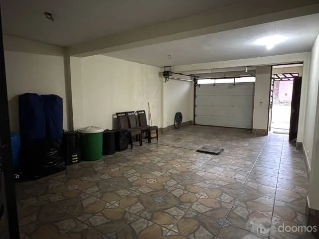 VENTA DE CASA CON 3 PISOS, SÓTANO Y COCHERA PARA 3 AUTOS EN VMT — foto 8