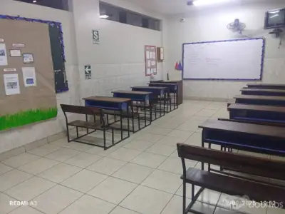 ALQUILER DE LOCAL PARA ACADEMIA O COLEGIO