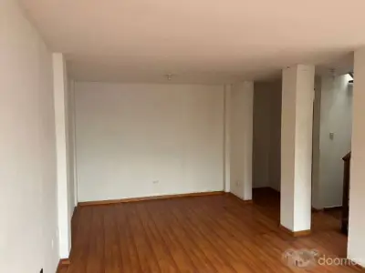 Se alquila Dúplex