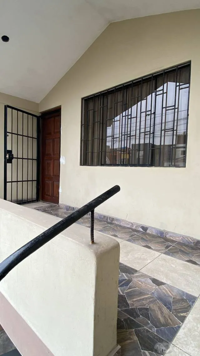 SE ALQUILA 2DA PLANTA DE CASA - 8