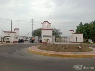 Se alquila casa en el condominio Villa Club,ica.