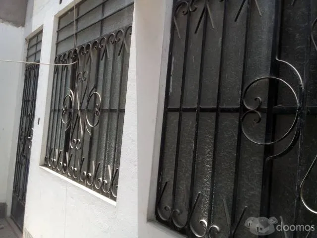 SE VENDE PROPIEDAD DE 2 PLANTAS — foto 4