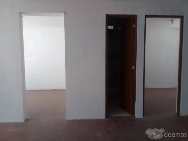 SE VENDE PROPIEDAD DE 2 PLANTAS — foto 8