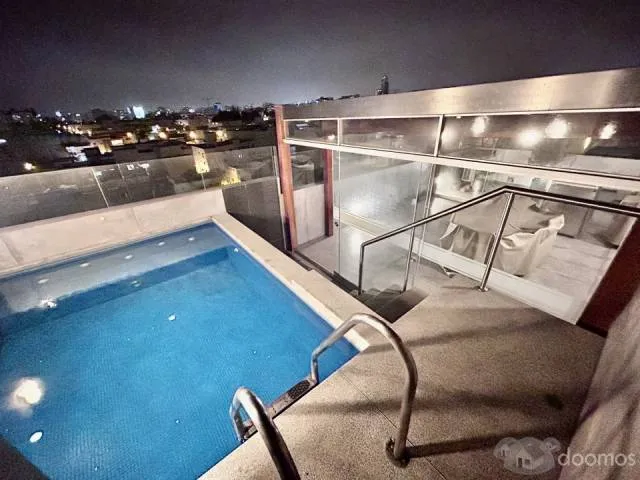 Duplex con piscina privada con Jacuzzi, dos terrazas, area de parrilla. Acabados premium en Madera de Cedro & Caoba. Pisos de Bambu, Granito de alta pureza en paredes & muebles, Marmol y porcelanato. - 6