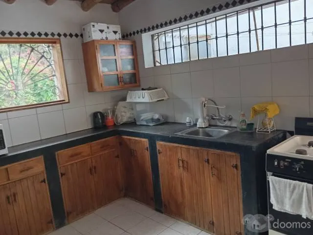 OCACIÓN. 2,025 Vendo casa con piscina en CHINCHA ALTA , - 5