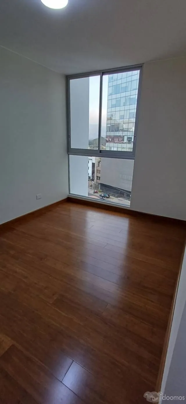 Alquiler de Departamento de Estreno Frente al Jockey Playa - Edificio Simplicity, Av. Manuel Olguin 485, Surco, Perú. — foto 6