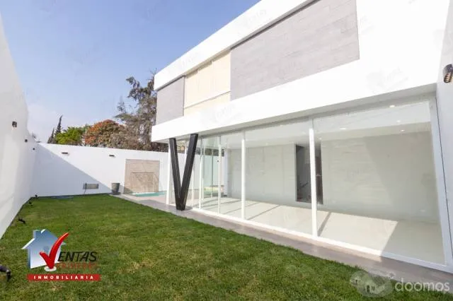 VENTA DE CASA DE ESTRENO EN LA RINCONADA DEL LAGO, LA MOLINA — foto 2