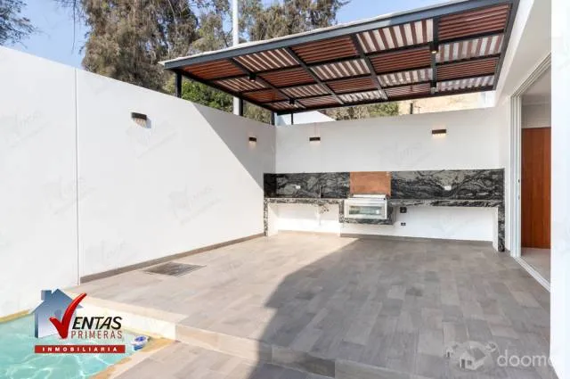 VENTA DE CASA DE ESTRENO EN LA RINCONADA DEL LAGO, LA MOLINA — foto 3