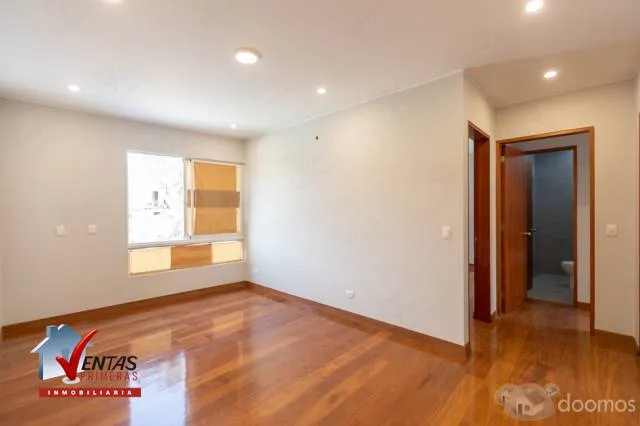 VENTA DE CASA DE ESTRENO EN LA RINCONADA DEL LAGO, LA MOLINA — foto 7