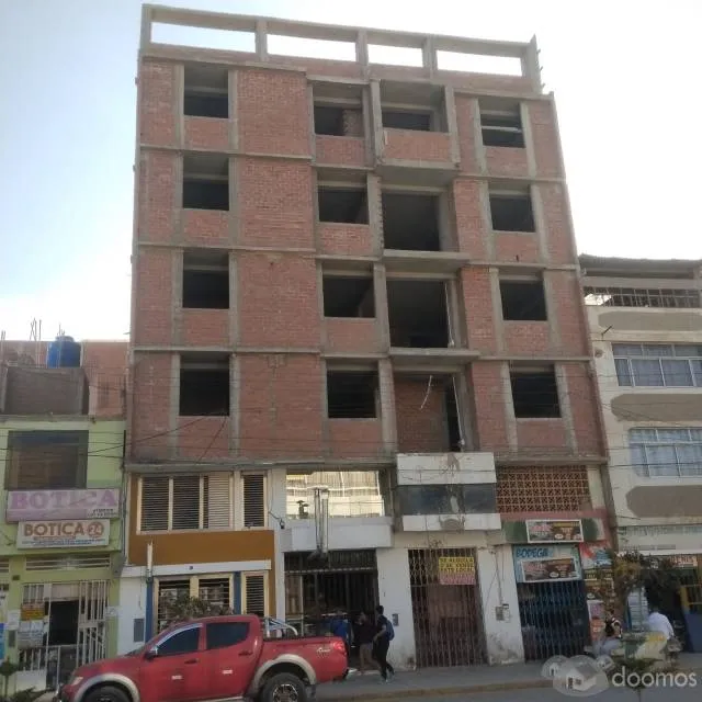 VENTA DE EDIFICIO DE 5 PISOS + AZOTEA - 4