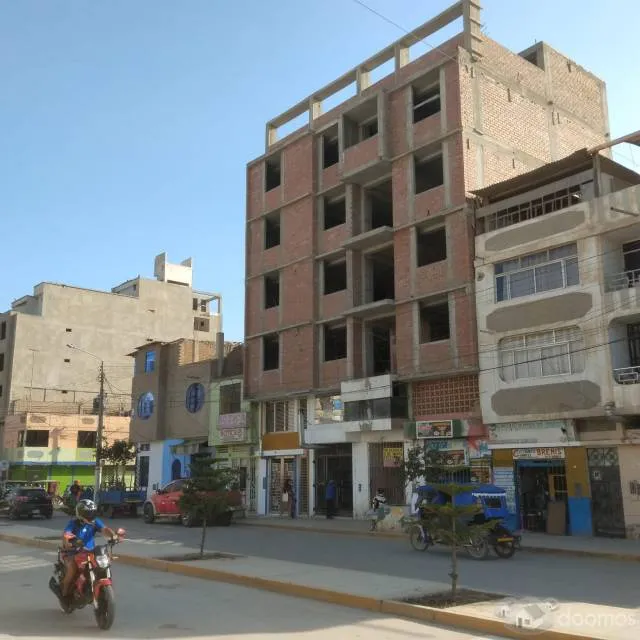 VENTA DE EDIFICIO DE 5 PISOS + AZOTEA - 5