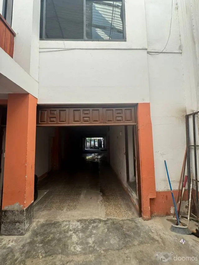 ¡¡ ATENCION EMPRESARIOS O INVERSIONISTAS, VENDO LOCAL COMO TERRENO AV. LARCO , URB SANTA EDELMIRA7/California - 7