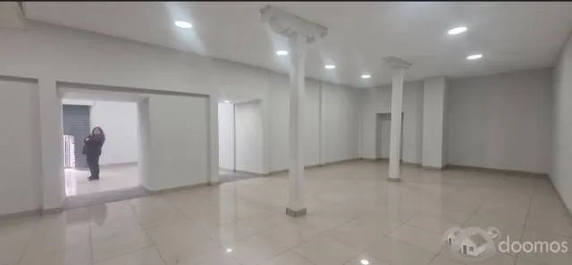 ALQUILO LOCAL COMERCIAL PUERTA CALLE EN JR. LAMPA CUADRA 7. — foto 4