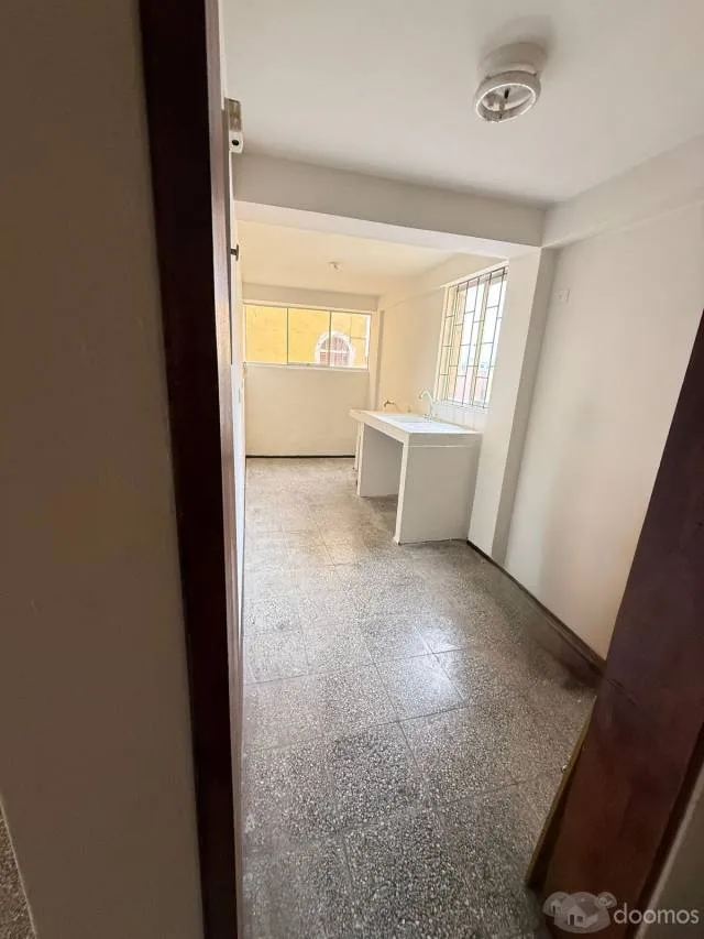 VENTA DEPARTAMENTO EN LA MEJOR UBICACIÓN DE LA URBANIZACIÓN — foto 3