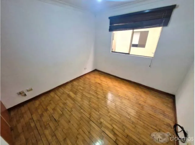 Alquilo Hermoso Y Acogedor Departamento En Pueblo Libre/ 75 M2/ 03 Dormitorios/ 02 Baños/ 3er Piso/ Con Terma/ Con Closets/ Intercomunicador/ Seguridad 24x7/ Permitido Mascotas/ 1x1/ S/ 2,200 Mensual — foto 3