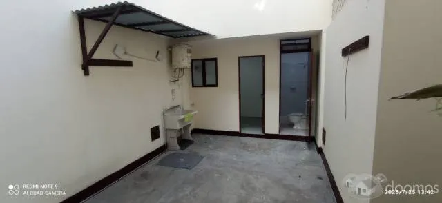 ALQUILO CASA EN SURCO (Tipo Duplex) - 8