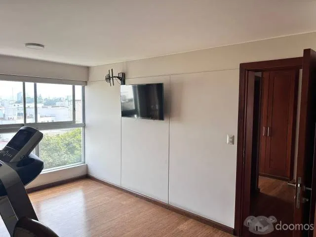 VENDO Lujoso PENTHOUSE en SURCO - 7