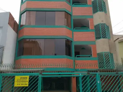 EXCELENTE DEPARTAMENTO CON ESTACIONAMIENTO URB. VILLA JARDIN, SAN LUIS