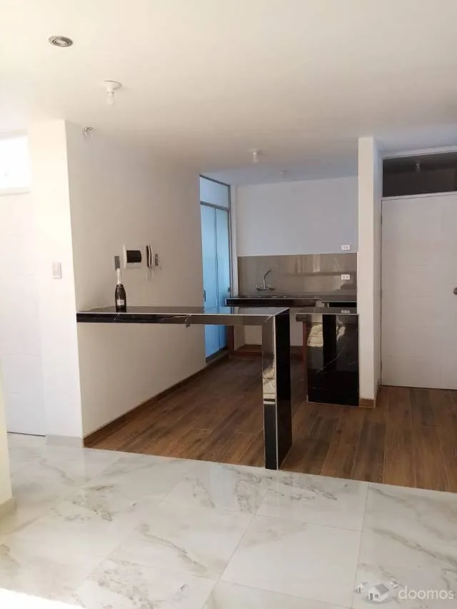 Alquiler de Departamento Semi-Estreno (3er piso): - 4