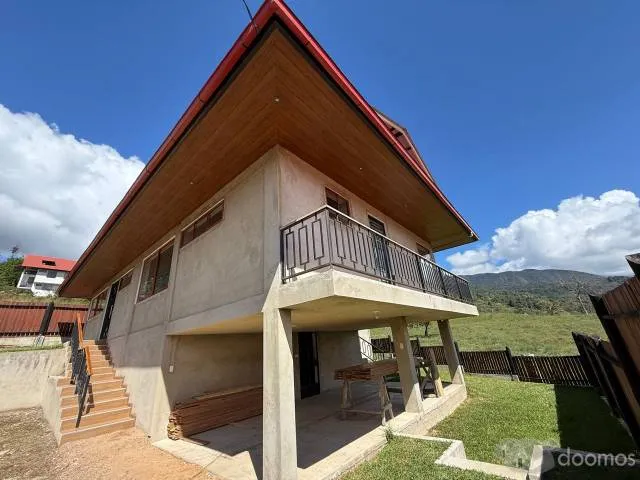 Se Vende Hermosa Casa de Campo en Oxapampa - 3