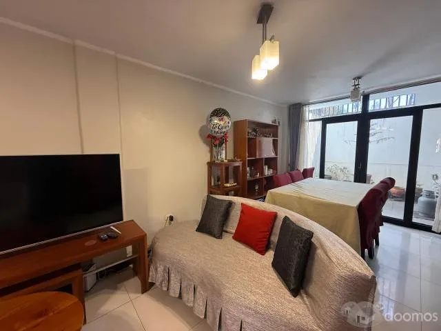 Se Vende Casa de 3 Pisos + Cochera Urb. Amelia Oyague Cerca al Colegio San Pio x – El Tambo — foto 3
