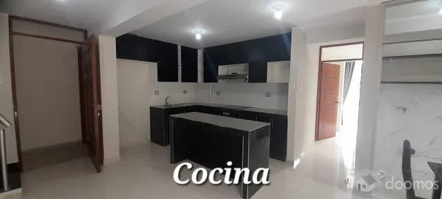 Se vende Duplex de estreno mas cochera Urb. Colinas de San Antonio cerca a la UPLA y Polideportivo Wanka — foto 2