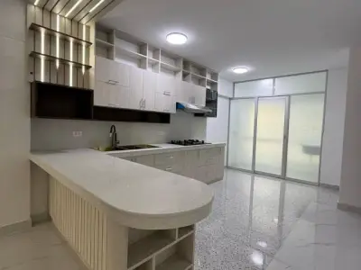Se Vende Departamento de Estreno con 3 dormitorios es esquina – San Carlos