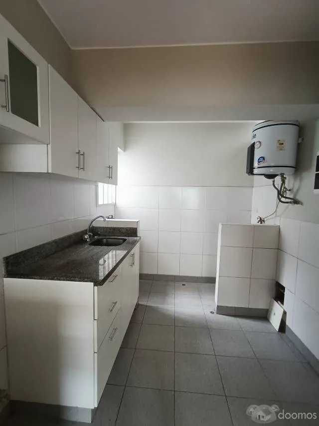 ALQULO CÉNTRICO DEPARTAMENTO DE 81M2 EN 2DO PISO, 3 DORMITORIOS EN SANTA BEATRIZ — foto 8