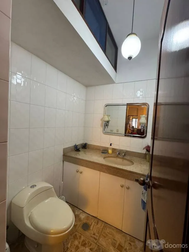VENDO CASA COMO TERRENO – URB. LA MERCED III ETAPA - 5