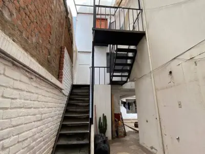 Alquiler de duplex en Magisterio cerca a parques y Av. La Cultura, área total de 254 m2