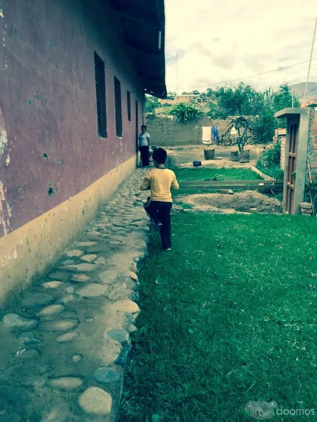 VENTA TERRENO CON CASA OCASIÓN POR VIAJE - 1