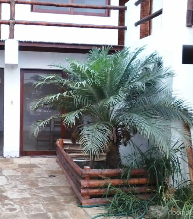 Vendo casa en Punta Hermosa, La Planicie a precio de terreno.