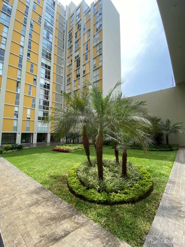 Moderno Departamento Amoblado 1 dormitorio Miraflores — foto 7